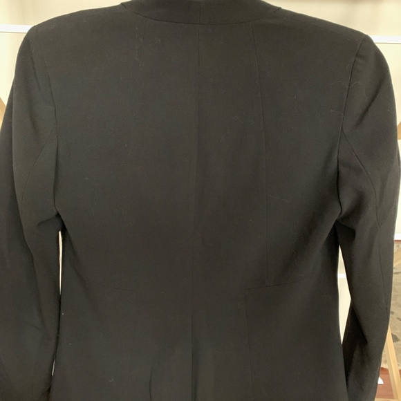 Black tailored one button jacket - Picture 3 of 5